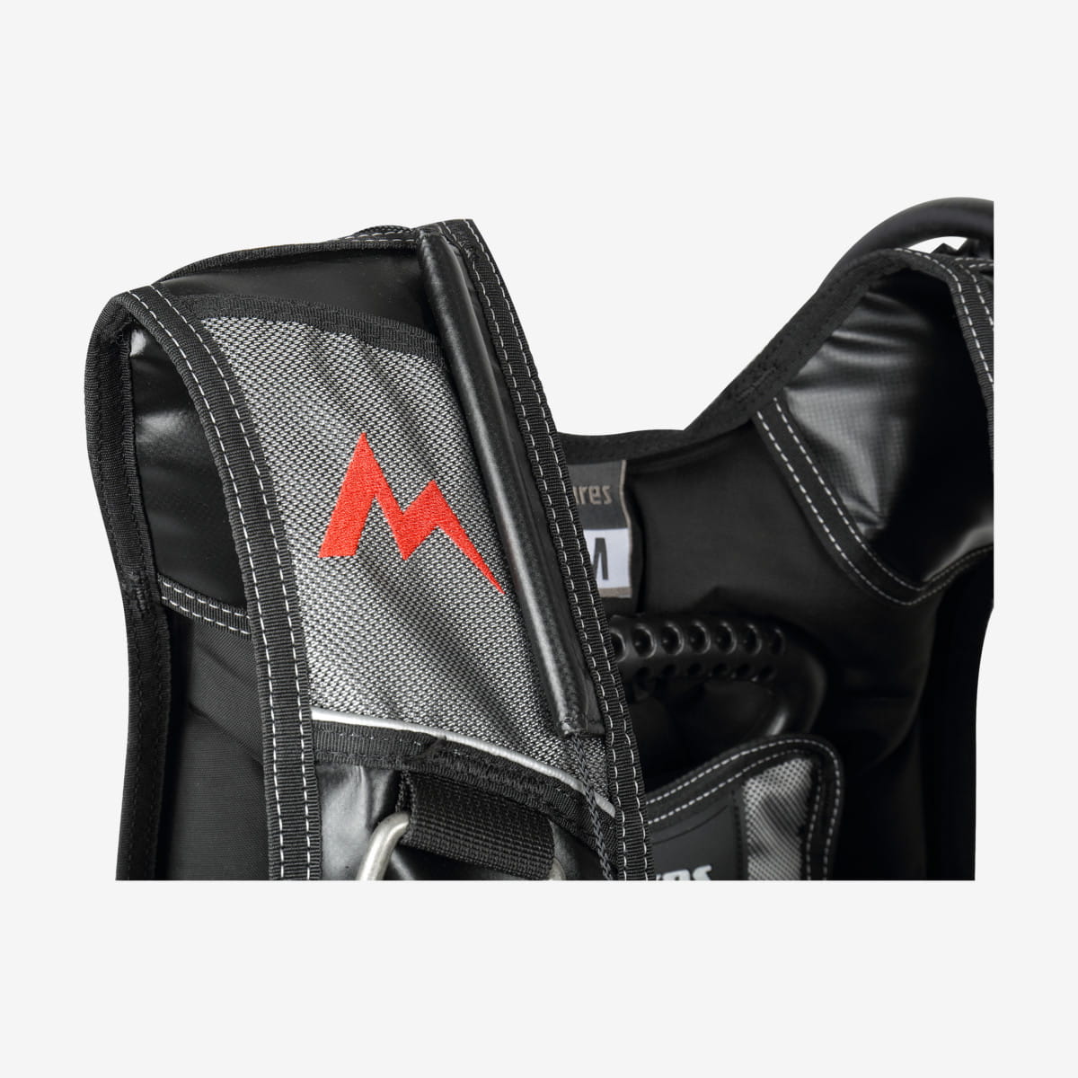 Mares_Rock_Pro_Tarierjacket_3 Mares Ultra 62x Rock Pro Ready2Dive Set