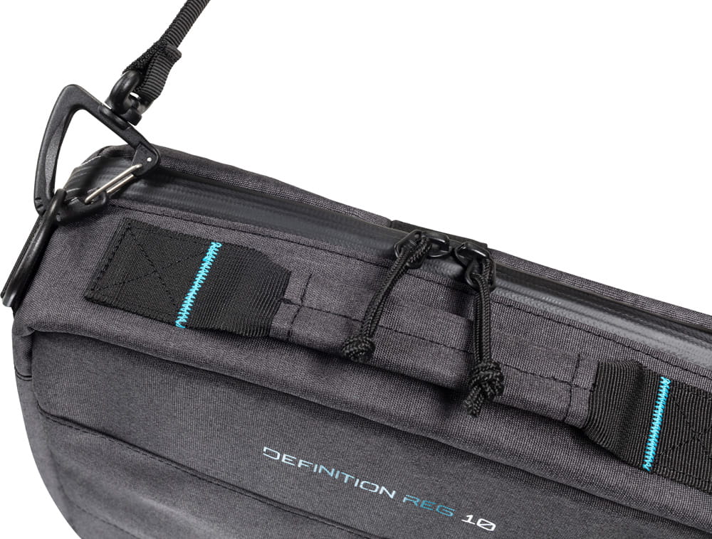 Definition-Reg-10_top-handle-buckle_final Scubapro Definition Reg 10 Atemreglertasche